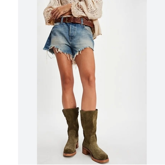 Frye Campus 12R Boots In Olive 8 NWT - Picture 2 of 15